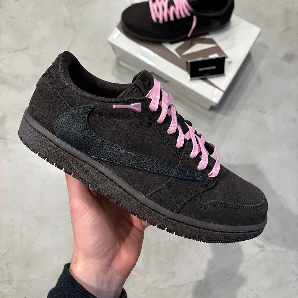 Jordan 1 Retro Low OG SP Travis Scott Velvet Brown - Kick Game