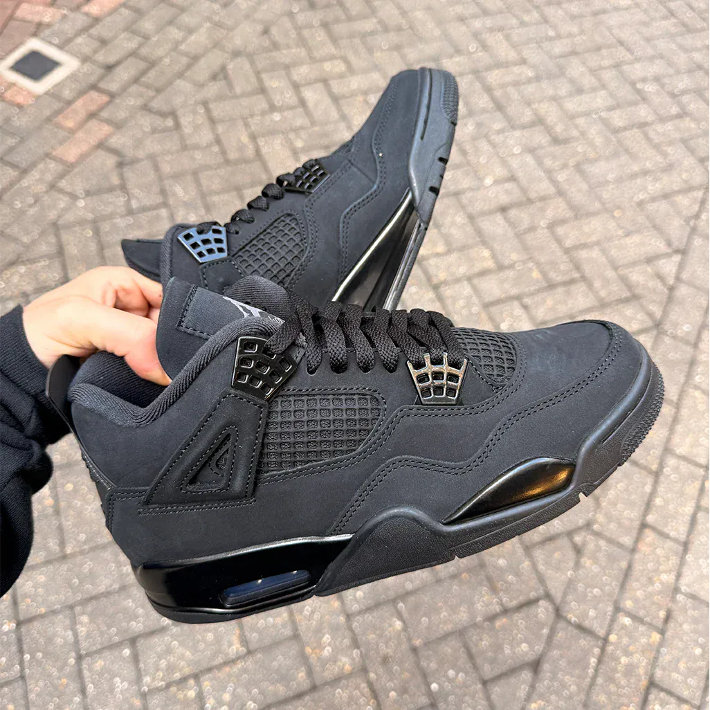 Jordan 4 Retro Black Cat 2025 - Kick Game