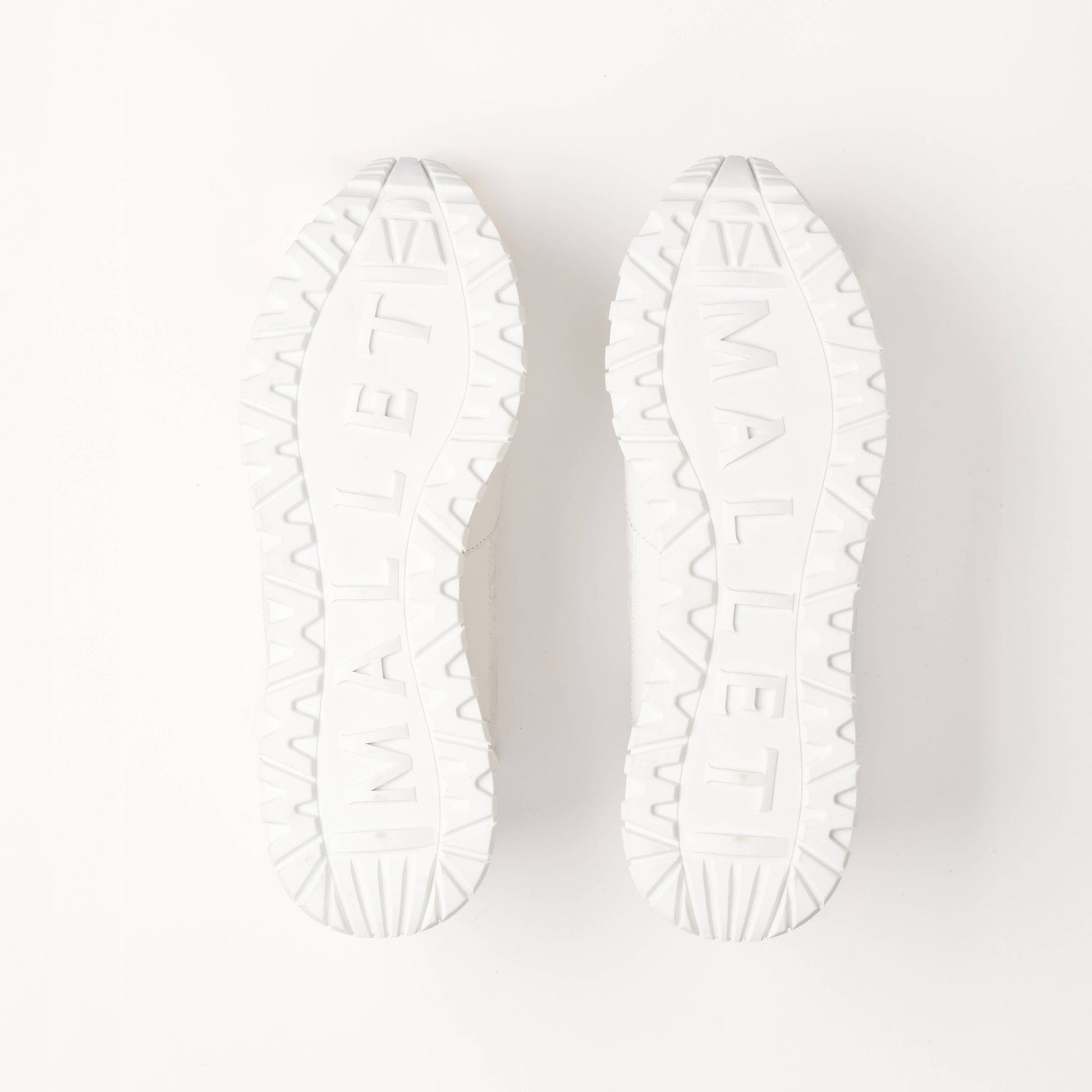 MALLET Popham Men's White Tumbled Leather Monogram Trainers - Kick Game