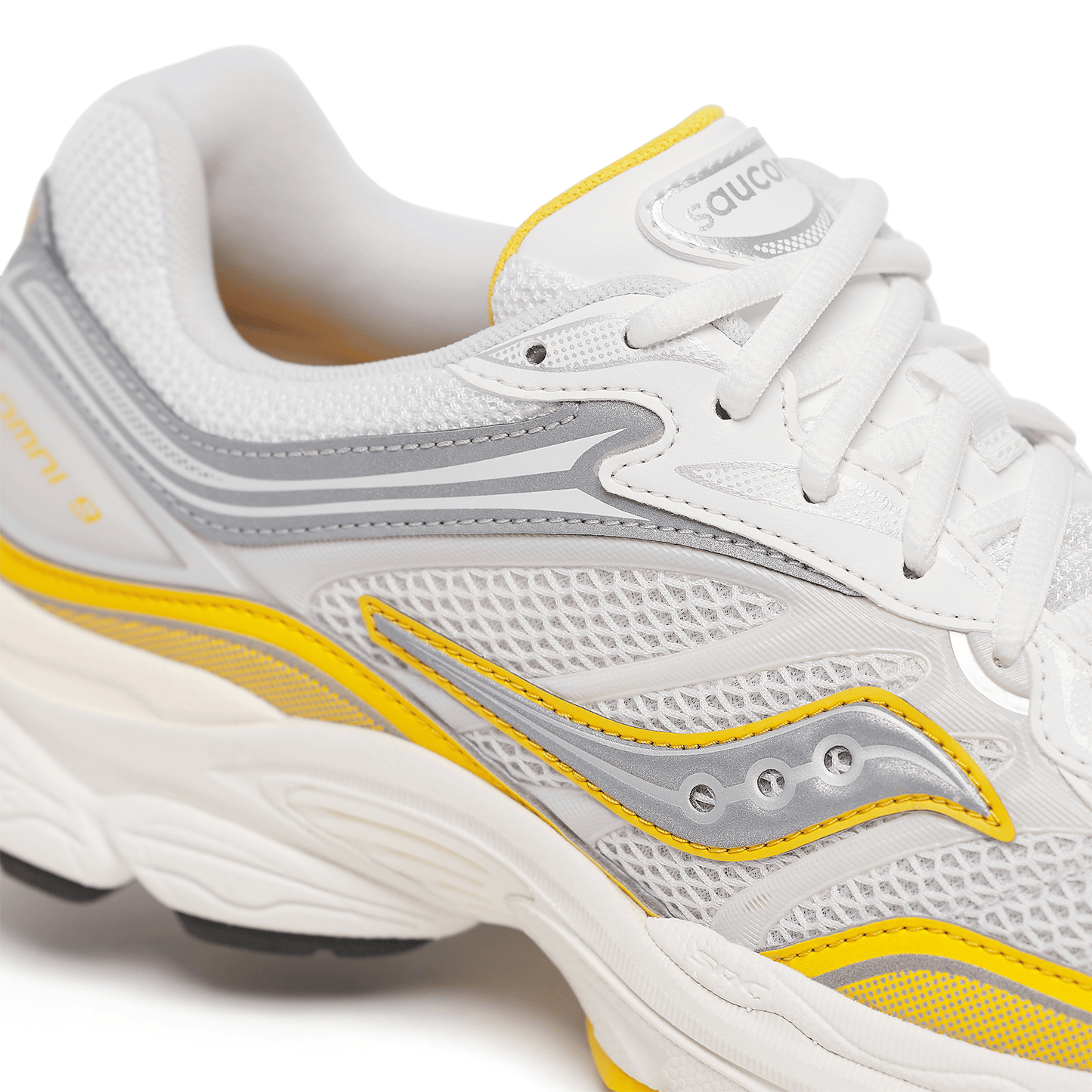 Saucony Progrid Omni 9 TMY 'Ivory Pollen' - Kick Game