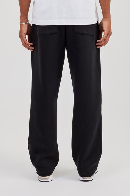 Logo Tab Relaxed Jogger  Black - Kick Game