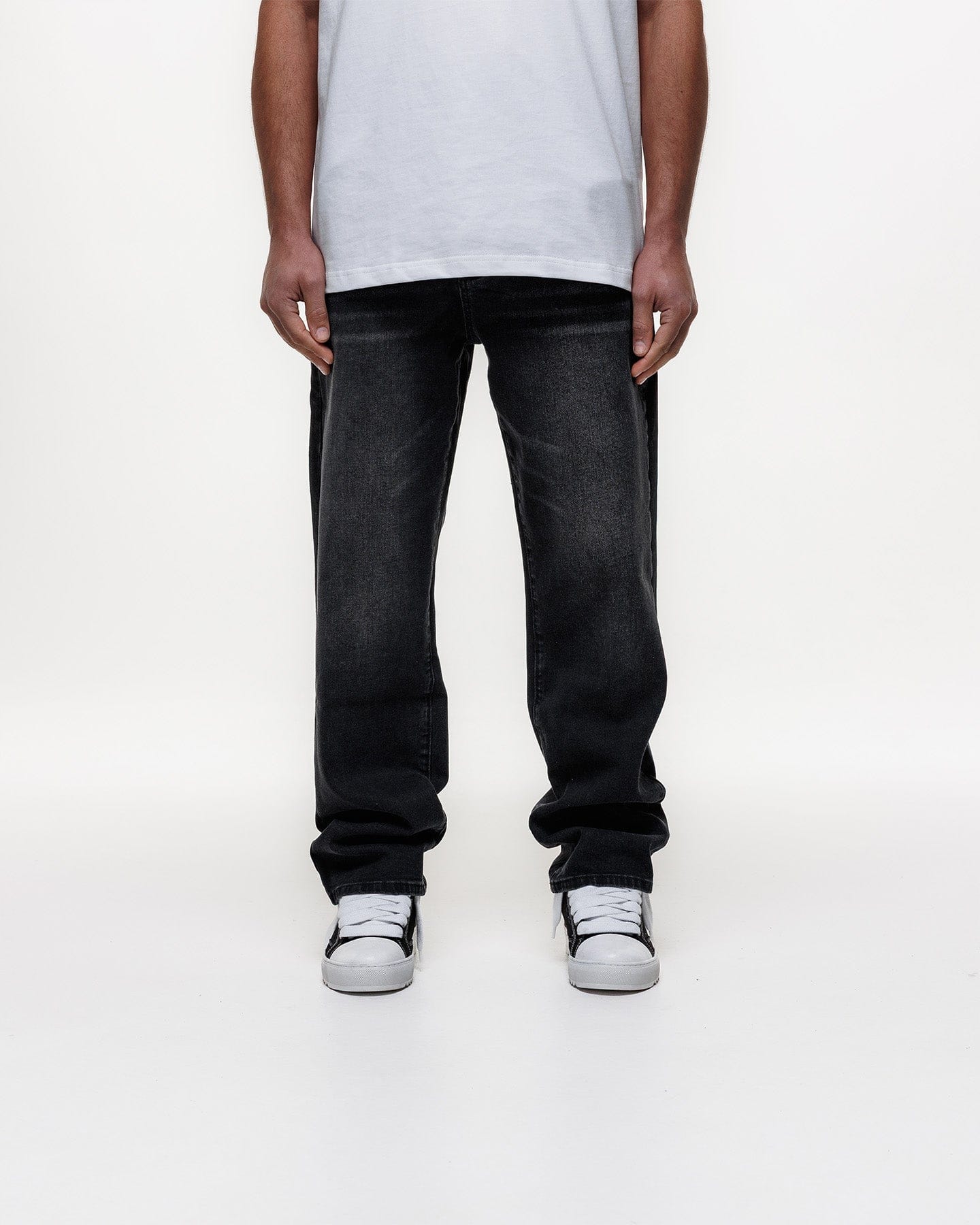 Magiri Core Straight Jeans 'Black' - Kick Game