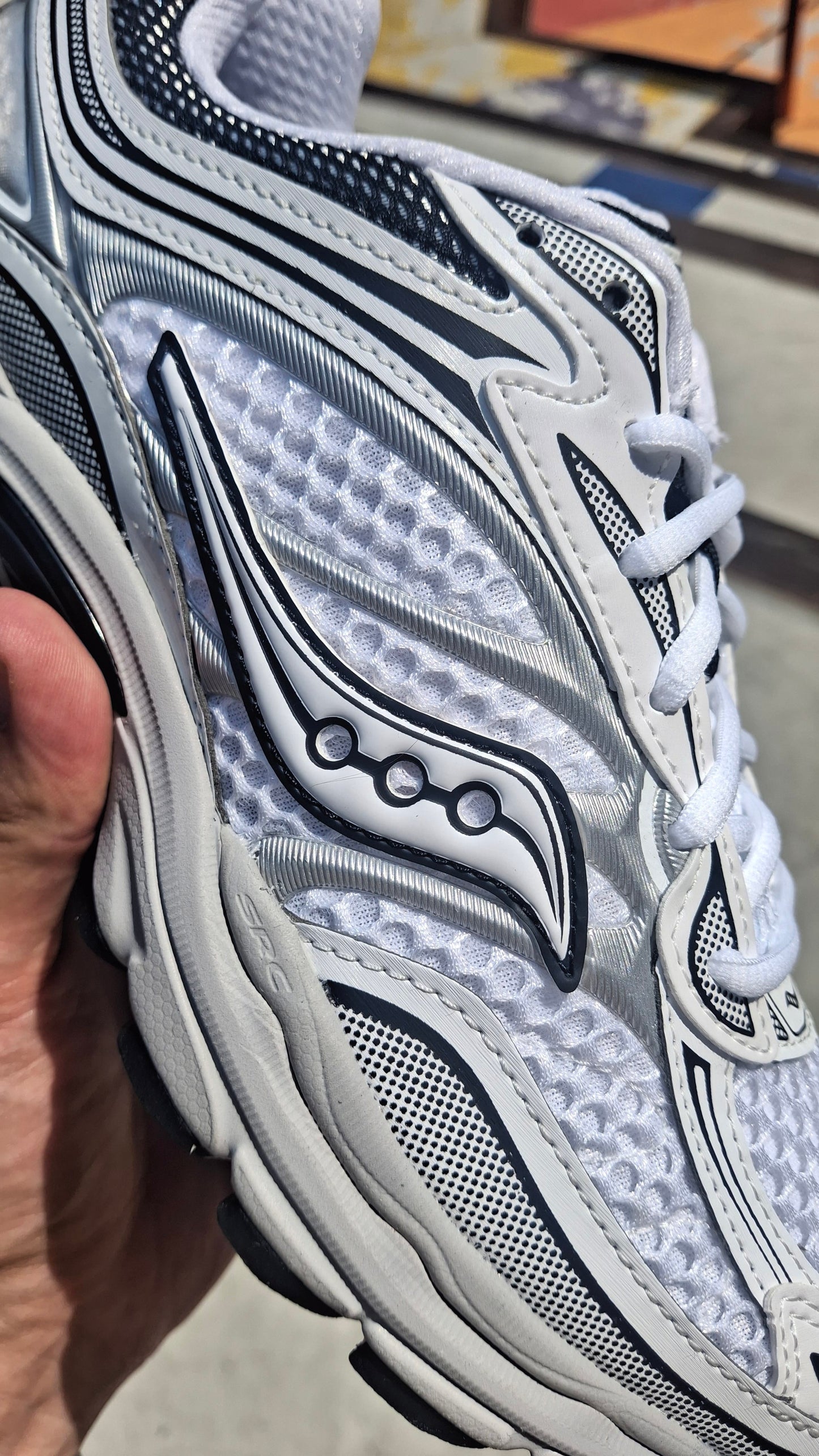 Saucony Progrid Omni 9 OG 'White Cadet' - Kick Game