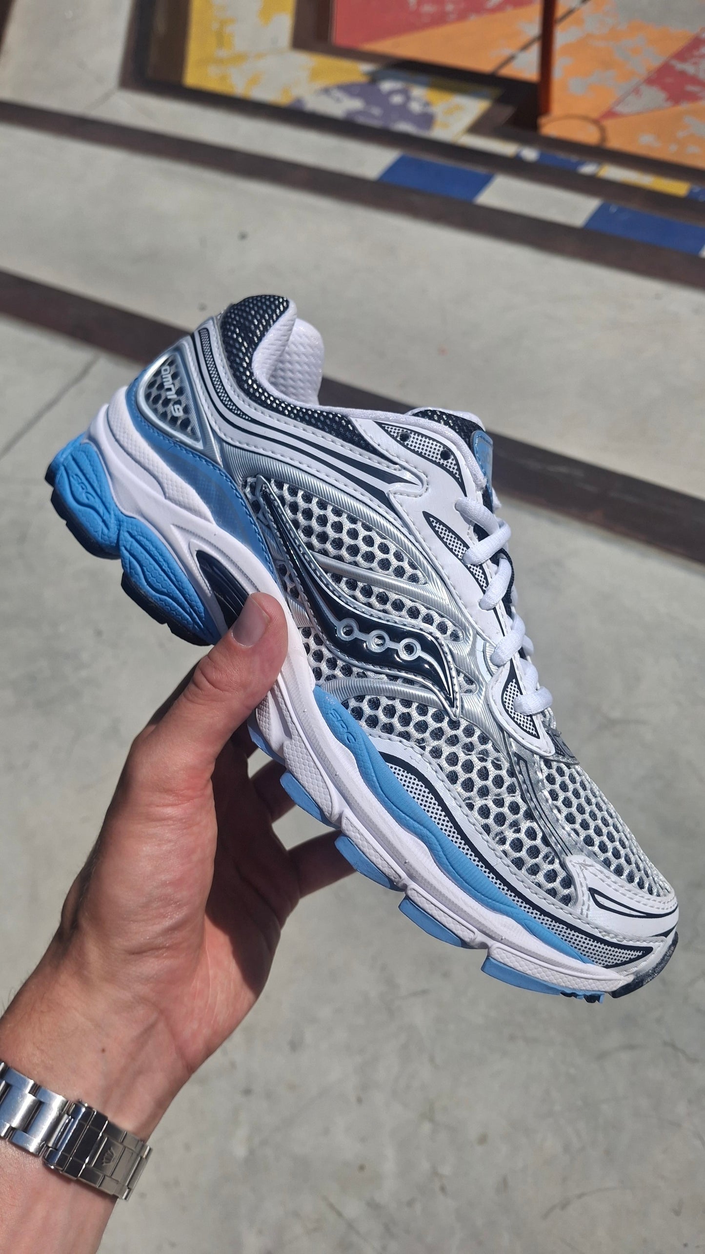 Saucony Progrid Omni 9 OG 'Blissful White' - Kick Game