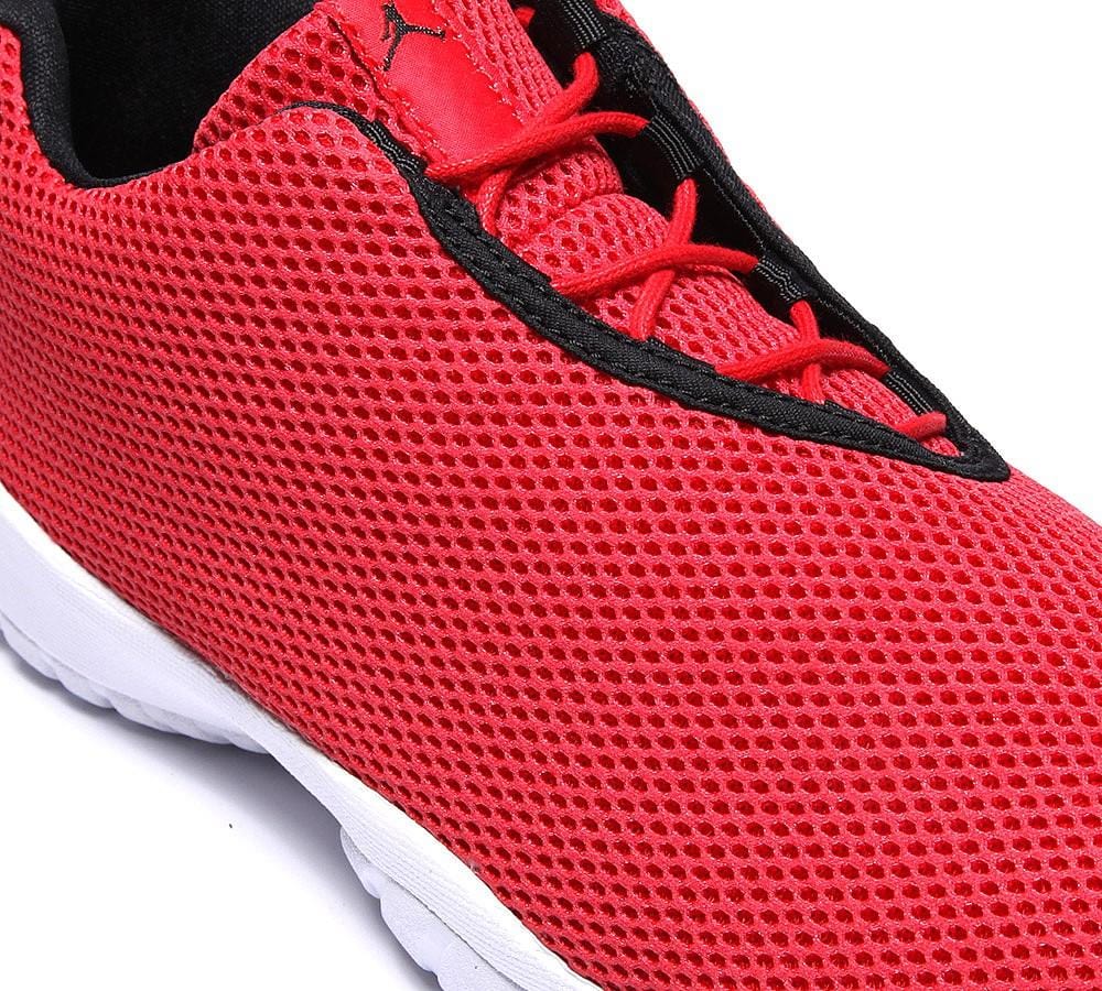 Red jordan future low deals