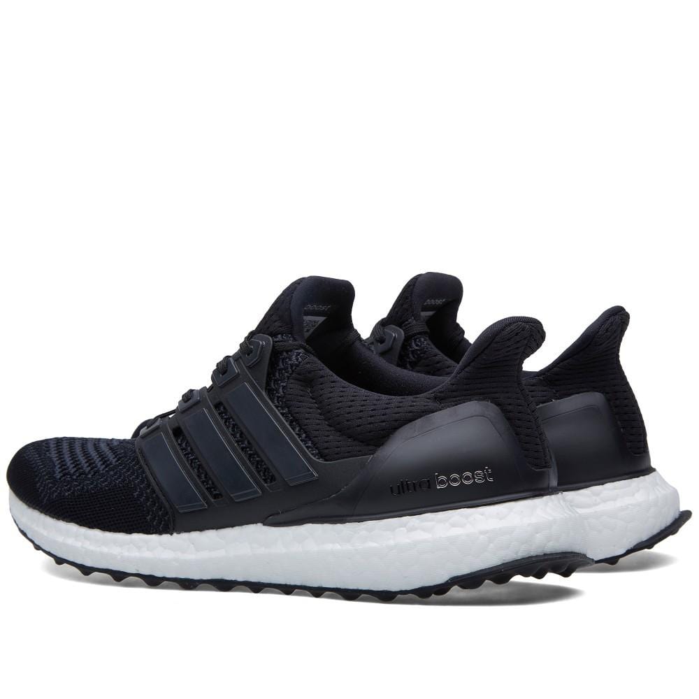 ADIDAS ULTRA BOOST M Core Black & White - Kick Game