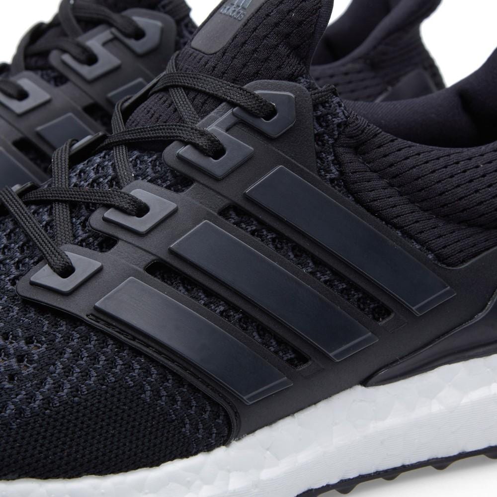 ADIDAS ULTRA BOOST M Core Black & White - Kick Game
