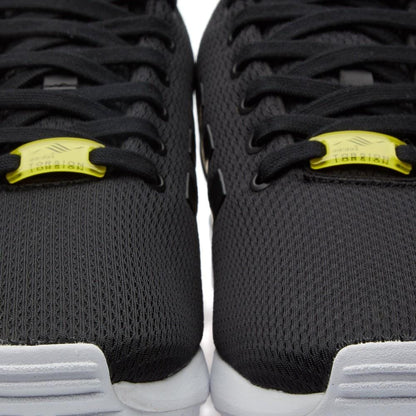 ADIDAS ZX FLUX Black & White - Kick Game