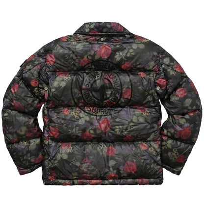STONE ISLAND FOR SUPREME LAMY COVER Down Jacket in Black - Kick Game