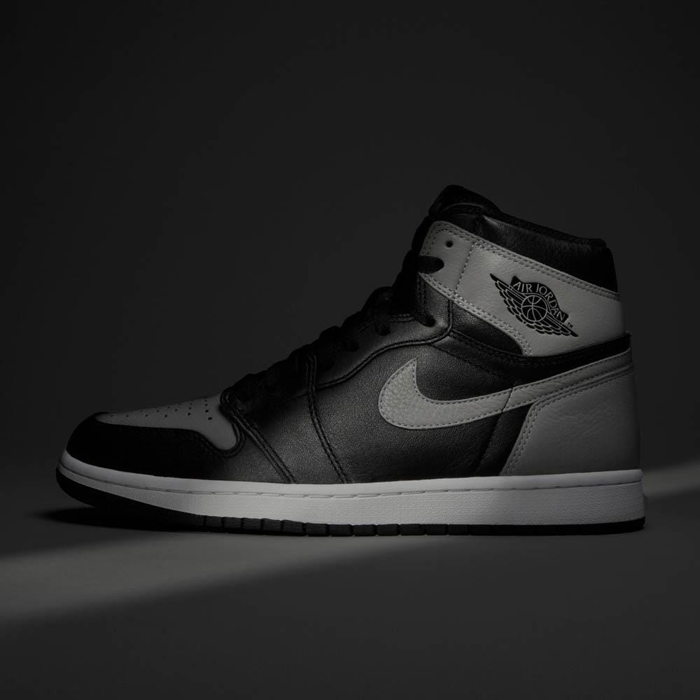 Air Jordan Retro High OG Shadow — Kick Game - Main Image