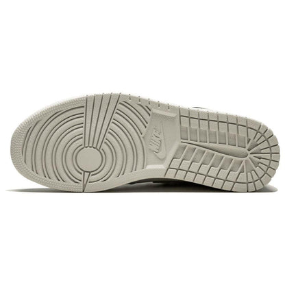 Air Jordan 1 Retro High SB 'NYC to Paris' - Kick Game