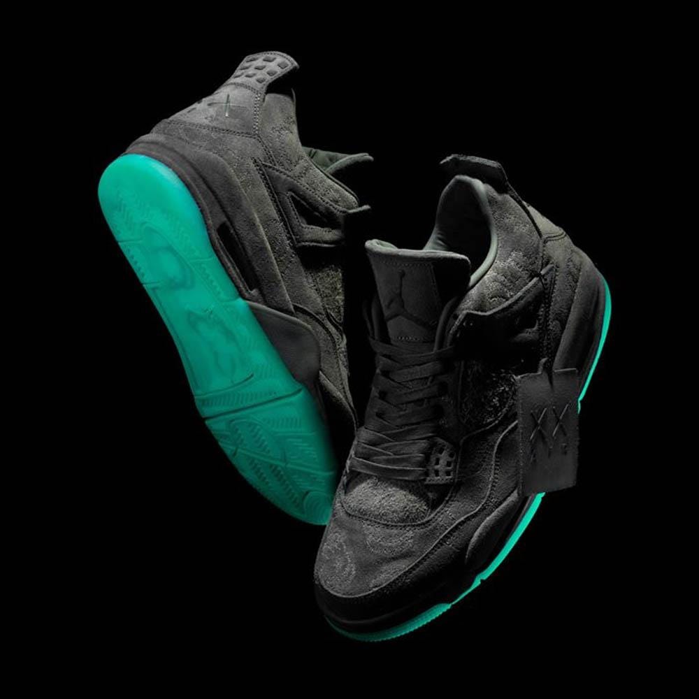 KAWS x Air Jordan 4 Retro Black - Kick Game