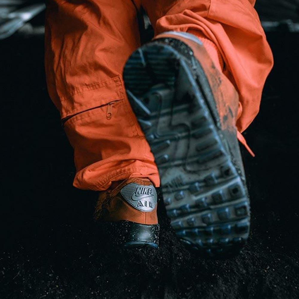 Nike Air Max 90 Mars Landing - Kick Game