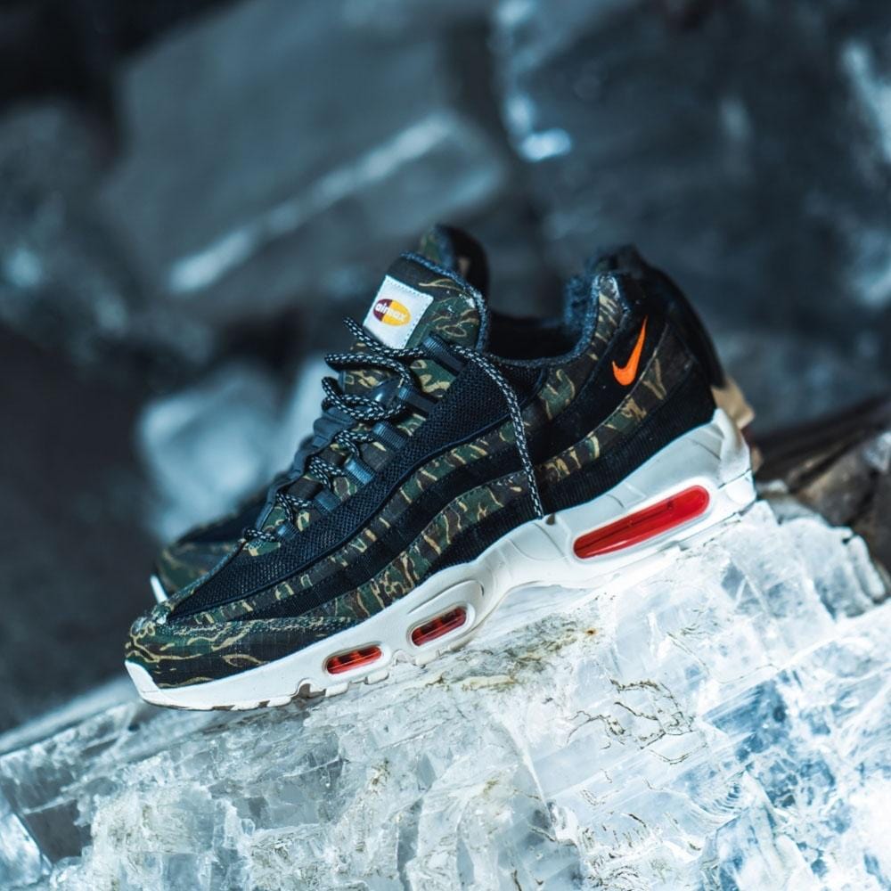 Carhartt x Nike Air Max 95 Camo Green - Kick Game