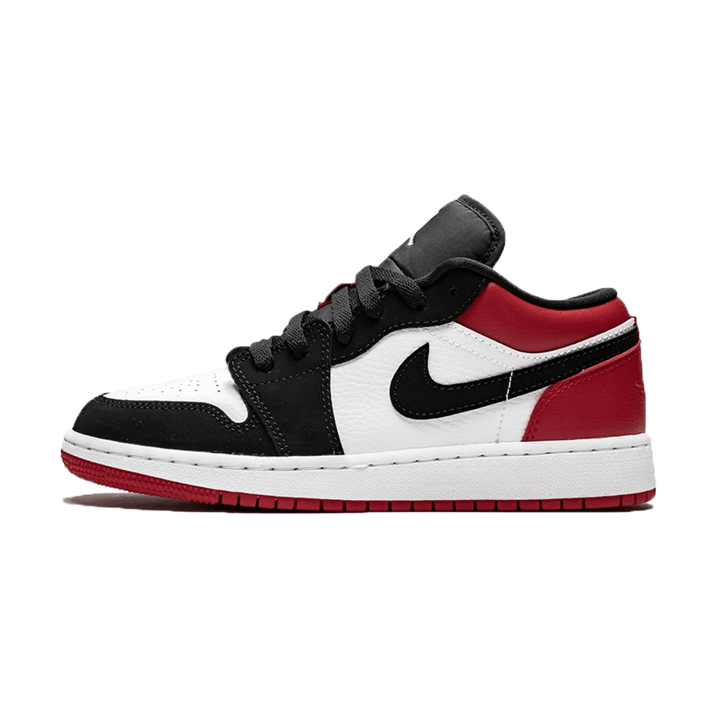 Black and red jordans low top hot sale