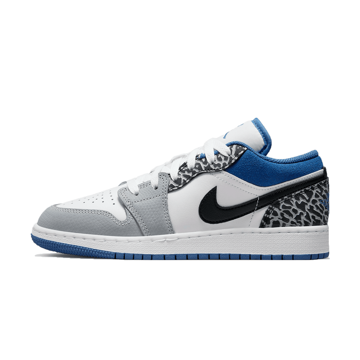 and Nikes 200e Jordan brand are teaming up again Low SE GS 'True Blue' - CerbeShops