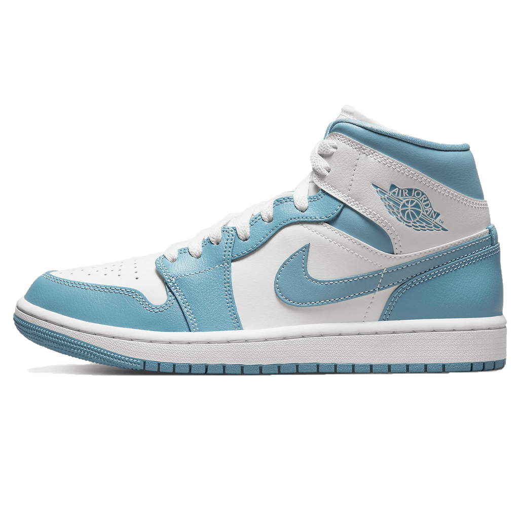 Air Jordan 1 Mid Wmns University Blue Kick Game