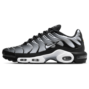 Nike Air Max Plus 'Black Metallic Silver'