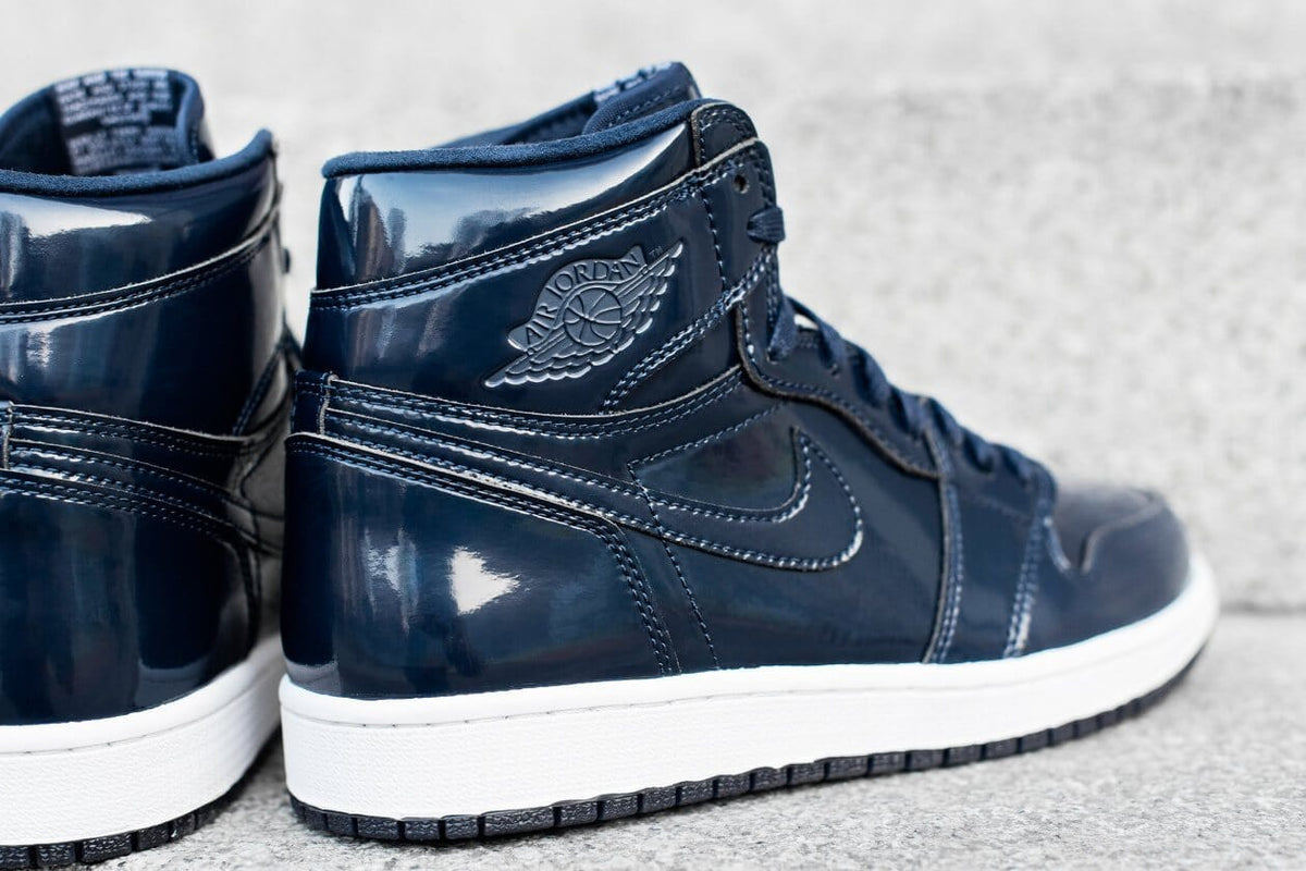 NikeLab Air Jordan 1 Retro High OG x DSM - Kick Game