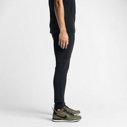 NIKE TECH FLEECE MEN'S TROUSERS - Black - Kick Game