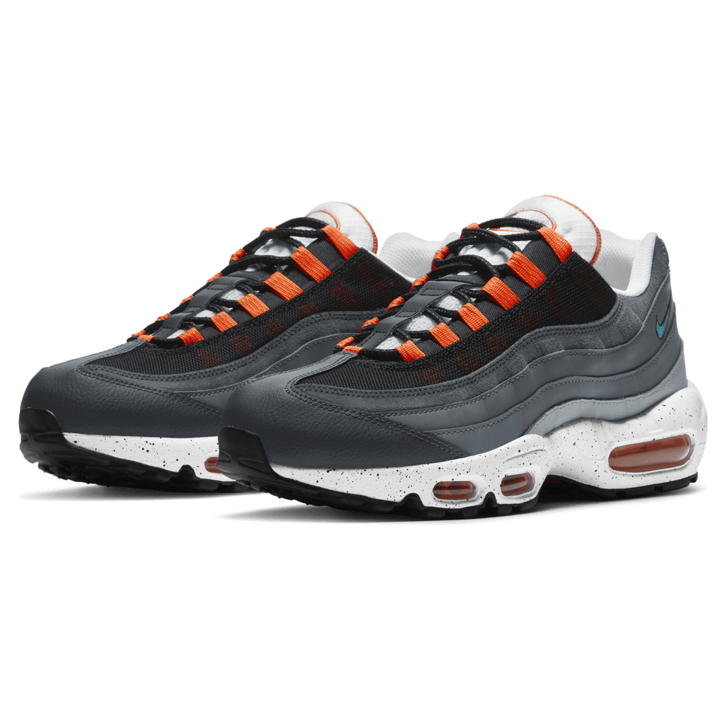 Nike Air Max 95 Black Speckled Kick Game