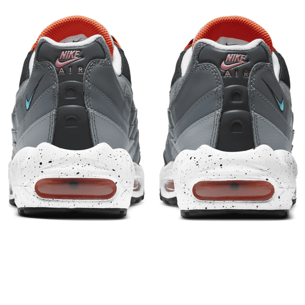 Nike Air Max 95 Black Speckled Kick Game