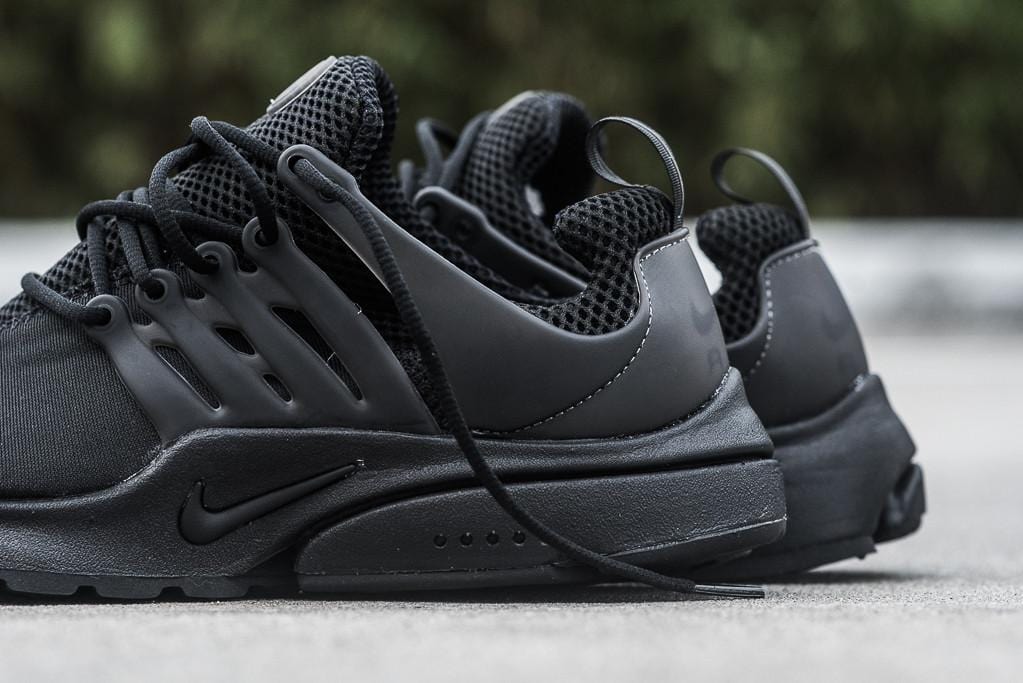 Nike Air Presto Triple Black Mesh - Kick Game
