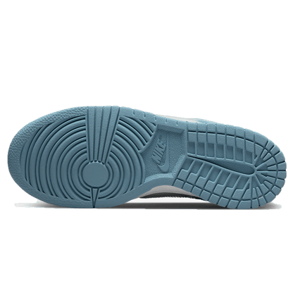 Nike Dunk Low GS 'Aura Clear' - Kick Game