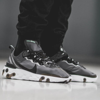 Nike React Element 87 Black White - Kick Game