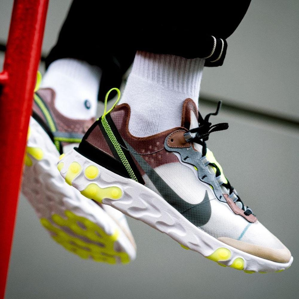 Nike React Element 87 Desert Sand - Kick Game