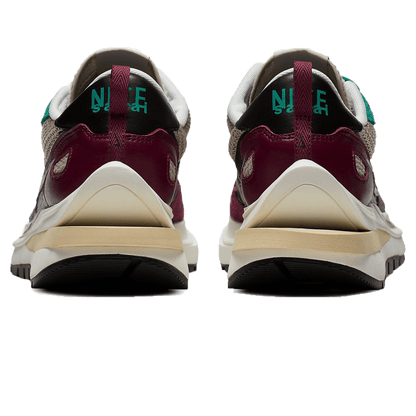 Sacai x Nike VaporWaffle SP 'Villain Red' - Kick Game