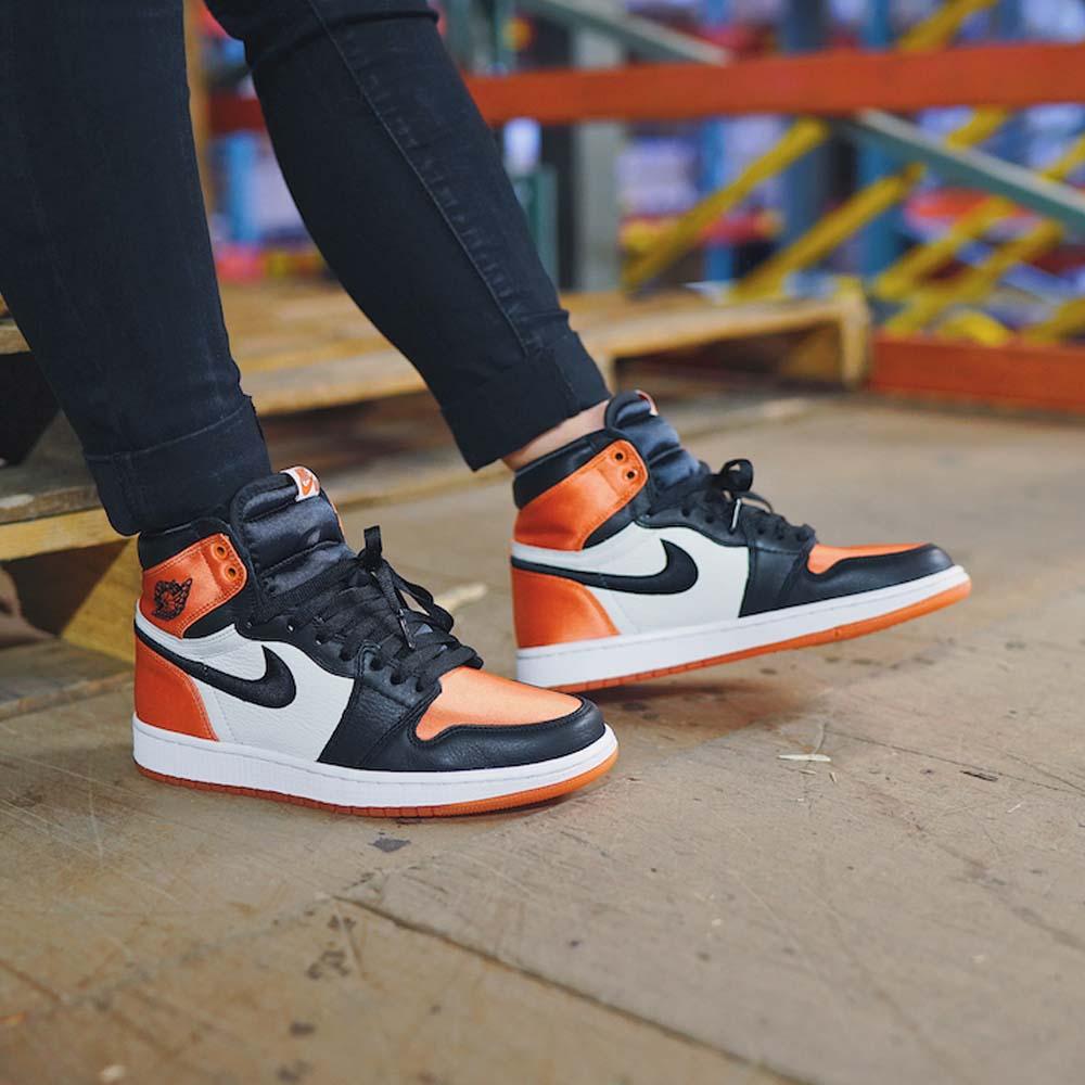 AIR JORDAN1 SHATTERED BACKBOARD SATIN