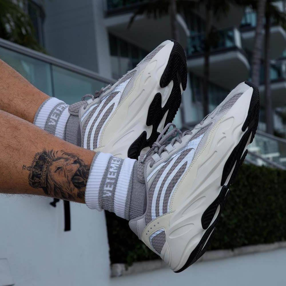 Yeezy Boost 700 Static v2