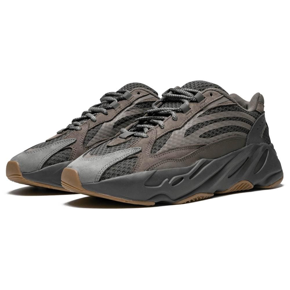 Yeezy boost 700 v2 geode shirt hotsell