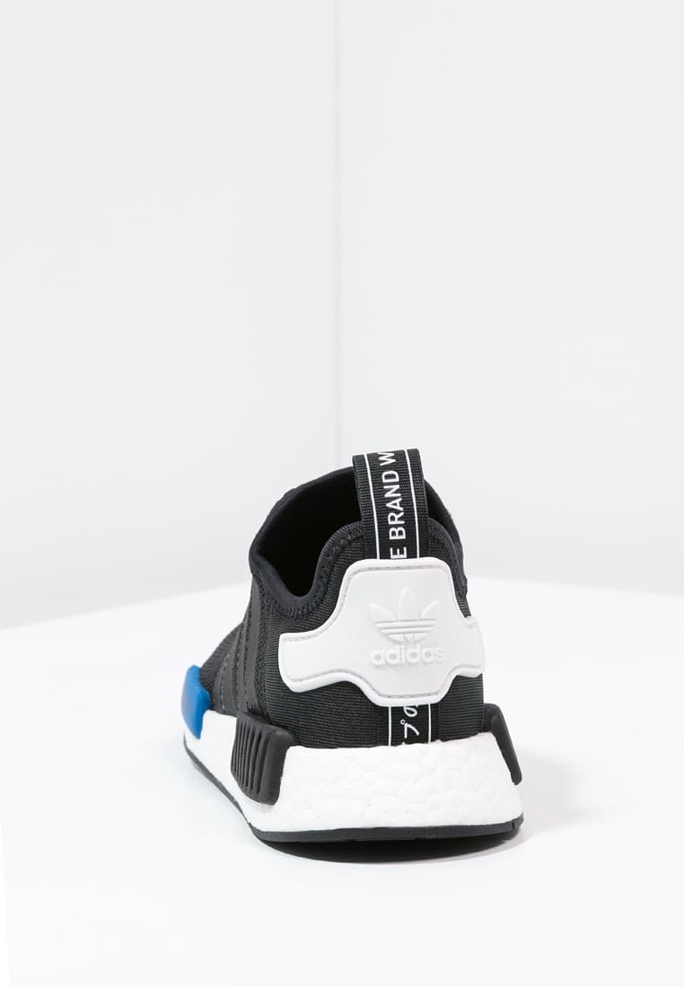adidas NMD RUNNER 'core black-white' - Kick Game