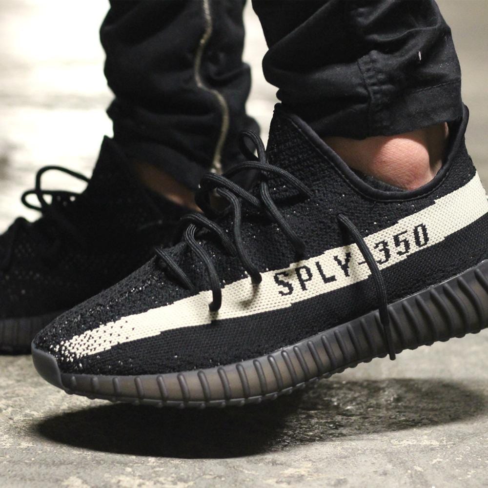 Adidas Originals Yeezy Boost 350 V2 Black-White - Kick Game