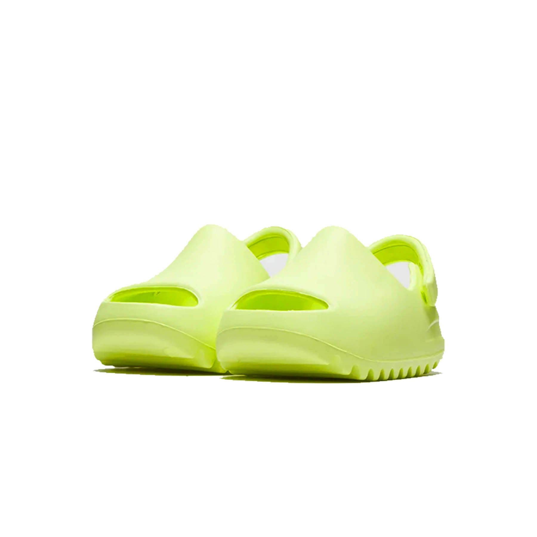 【14cm】INFANT YEEZY Slide "Glow Green"