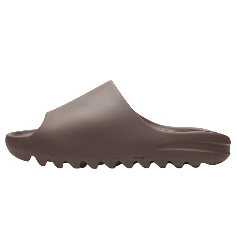 Yeezy Slides 'Soot' - Kick Game
