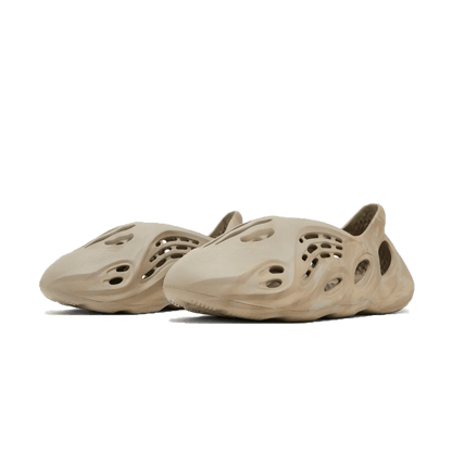 adidas Yeezy Foam Runner Kids 'Stone Sage - Kick Game