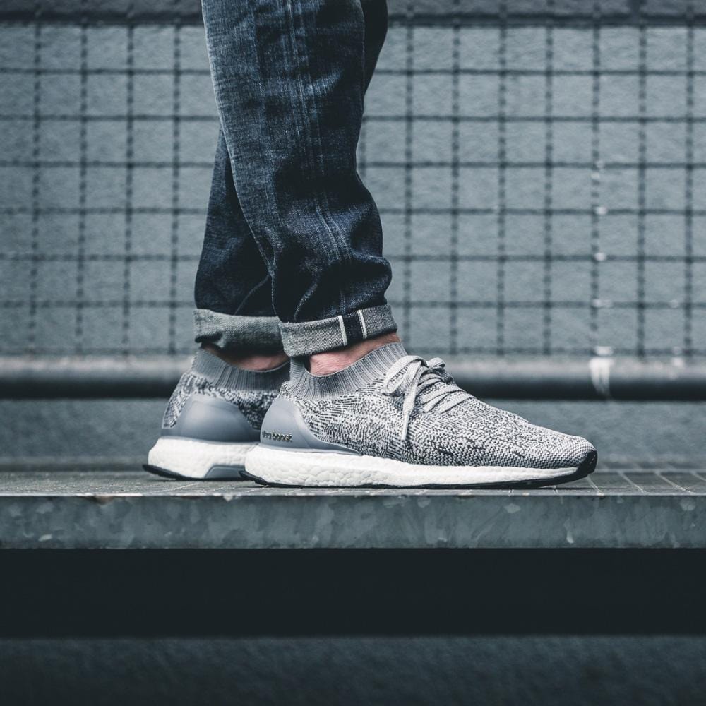 Adidas ultra boost clear sale grey