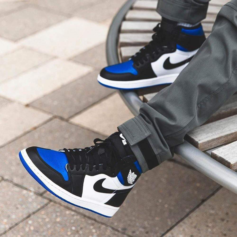 Retro High Royal Toe Jordan Retro Blue Royal Royal Toe Black White