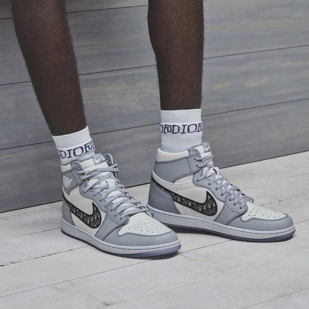 Dior x Air Jordan 1 High - Kick Game
