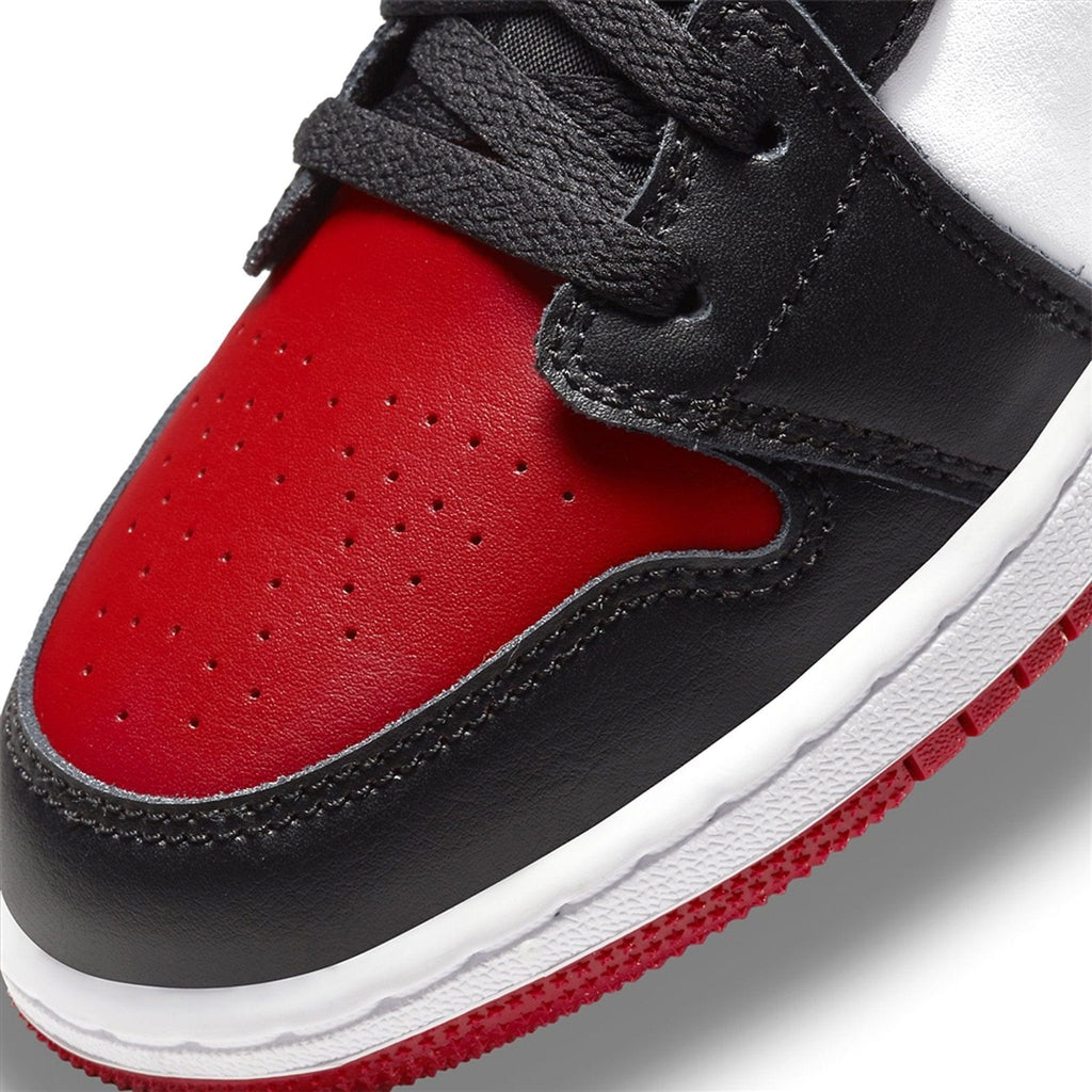 Air Jordan Low GS 'Bred Toe' — Kick Game - Main Image