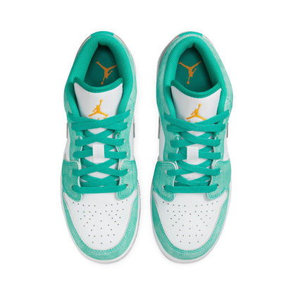 Air Jordan 1 Low SE GS 'New Emerald' - Kick Game