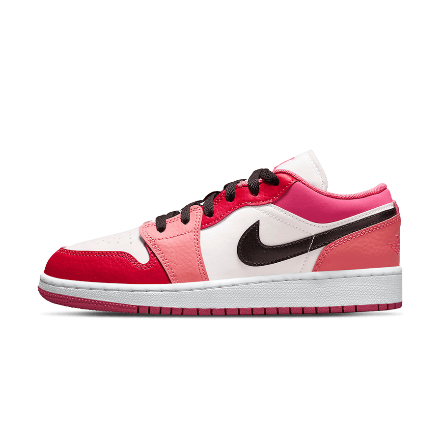 and Nikes 200e Jordan brand are teaming up again Low GS 'Pink Black' - CerbeShops