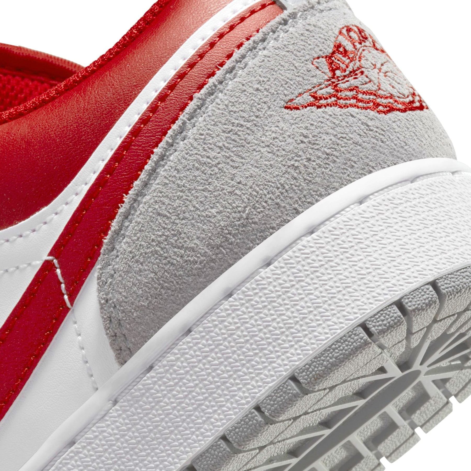Air Jordan 1 Low SE GS 'Light Smoke Grey Gym Red' - Kick Game