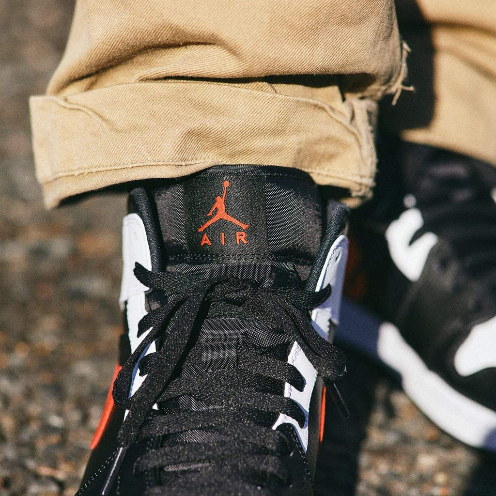 Air Jordan Mid 'Chile Red' — Kick Game - Main Image