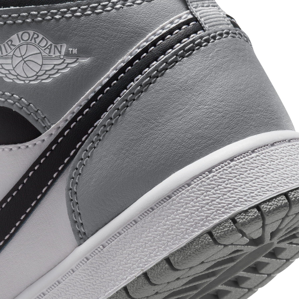 Air Jordan 1 Mid Light Smoke Grey