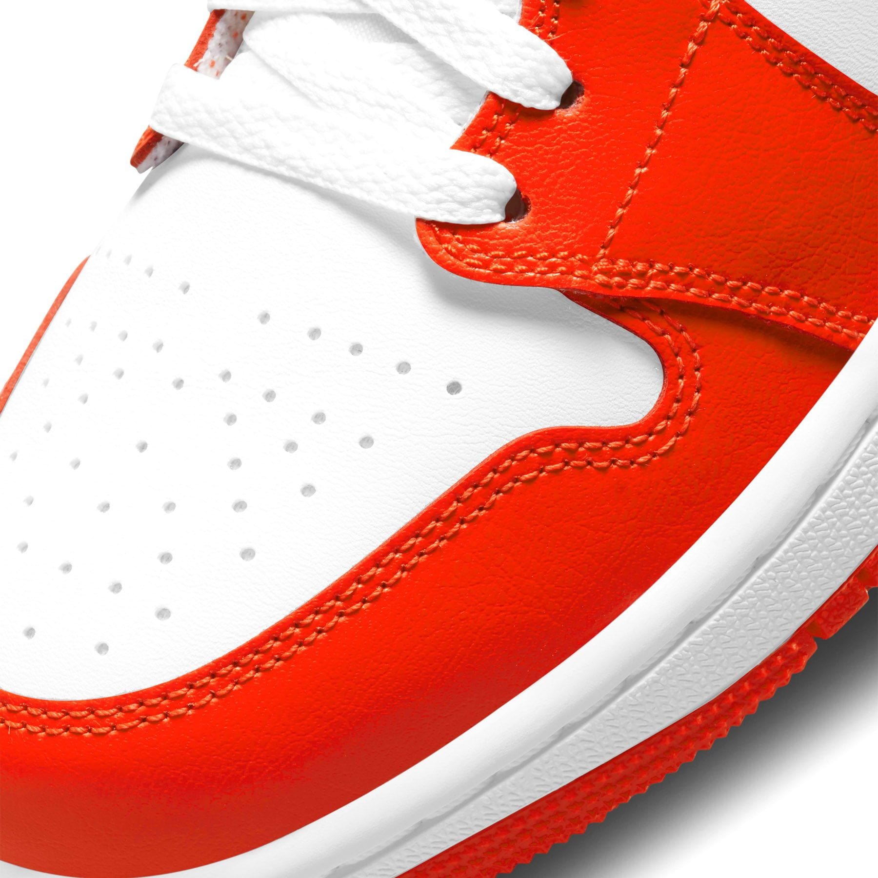 Air Jordan 1 Mid Wmns 'Syracuse' — Kick Game