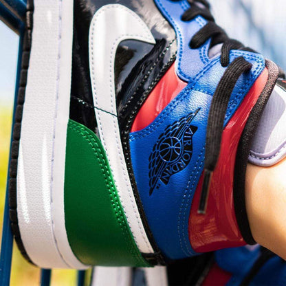 Air Jordan 1 Wmns Mid SE 'Multi Patent' - Kick Game